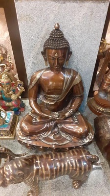 Brass Buddha Statue Large, 63 Cm Big Brass Earth Touching Buddha Idol With  Stonework. Buddhist Temple Yoga Studio Meditation Room Decor. -  Norway