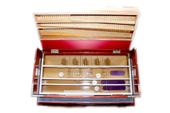 3 3/4 Octave 9 Scale Changer (with Coupler) Box Harmonium with 3 set of Reeds - Image 2