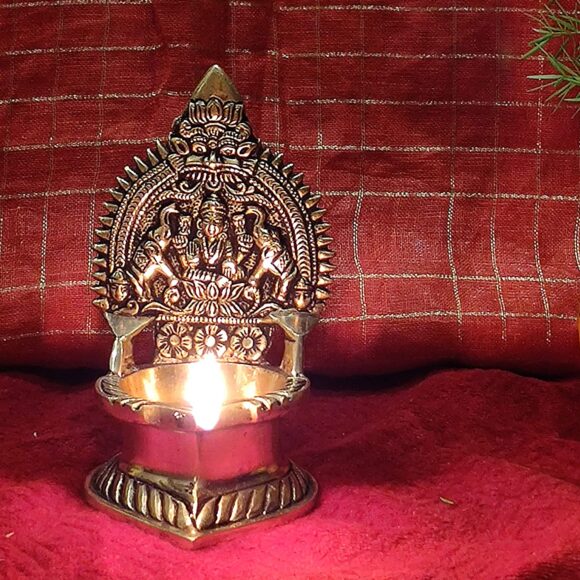 Oil Lamp Pooja Diya Brass Light Puja Decorations Mandir Decoration Items Handmade Home Backdrop Decor Lamps Made in India Decorative Sri Kamachi Amman Vilaku Kamakshi Vilakku - Golden - Image 5